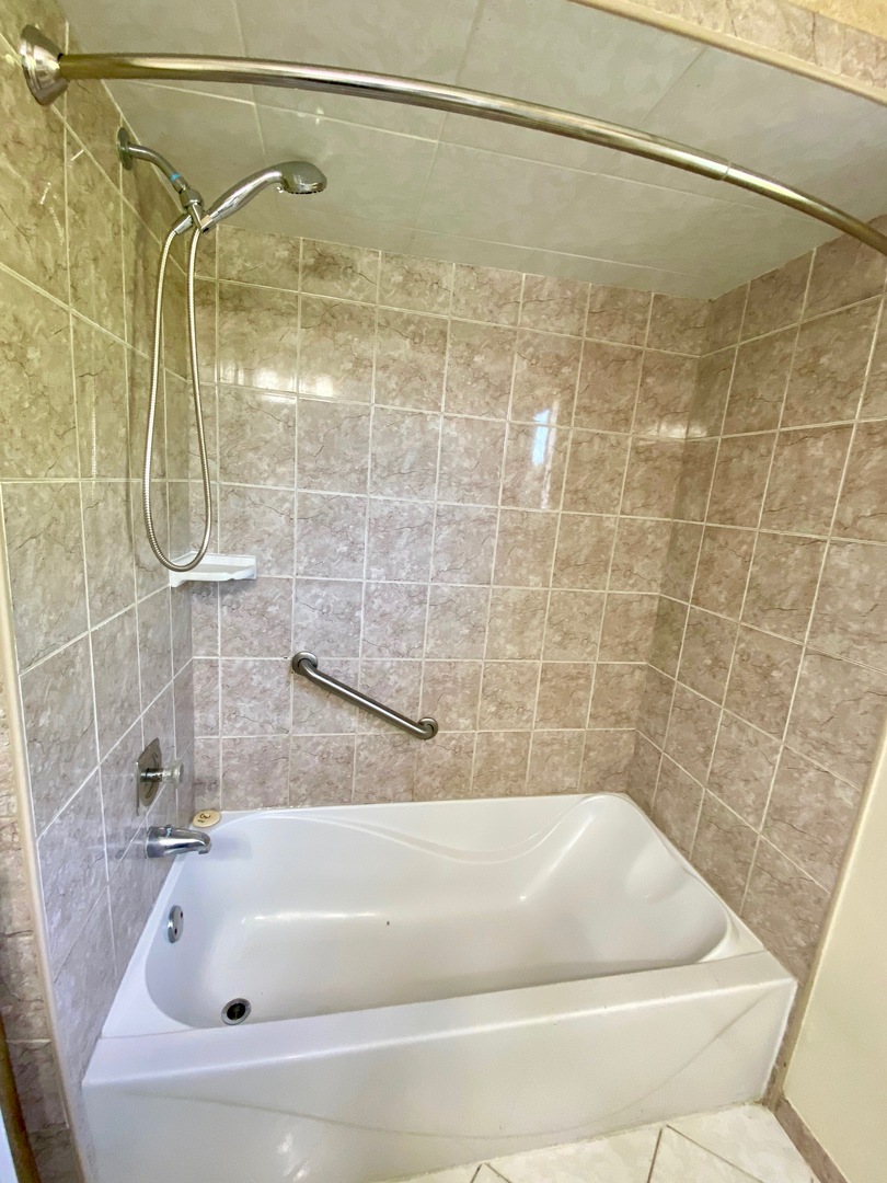 8814 West 76th Place, Unit 2 Justice, IL 60458 - Photo 12 of 23
