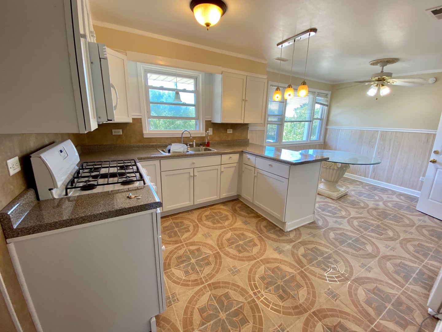 8814 West 76th Place, Unit 2 Justice, IL 60458 - Photo 8 of 23