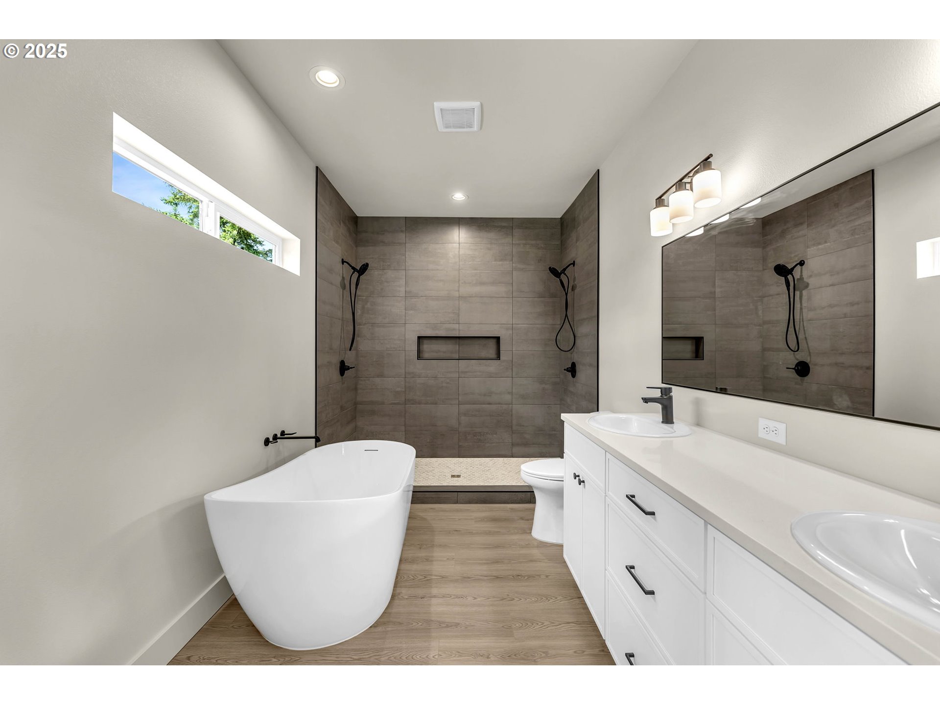 313 Cap Avenue Winlock, WA 98596 - Photo 24 of 44