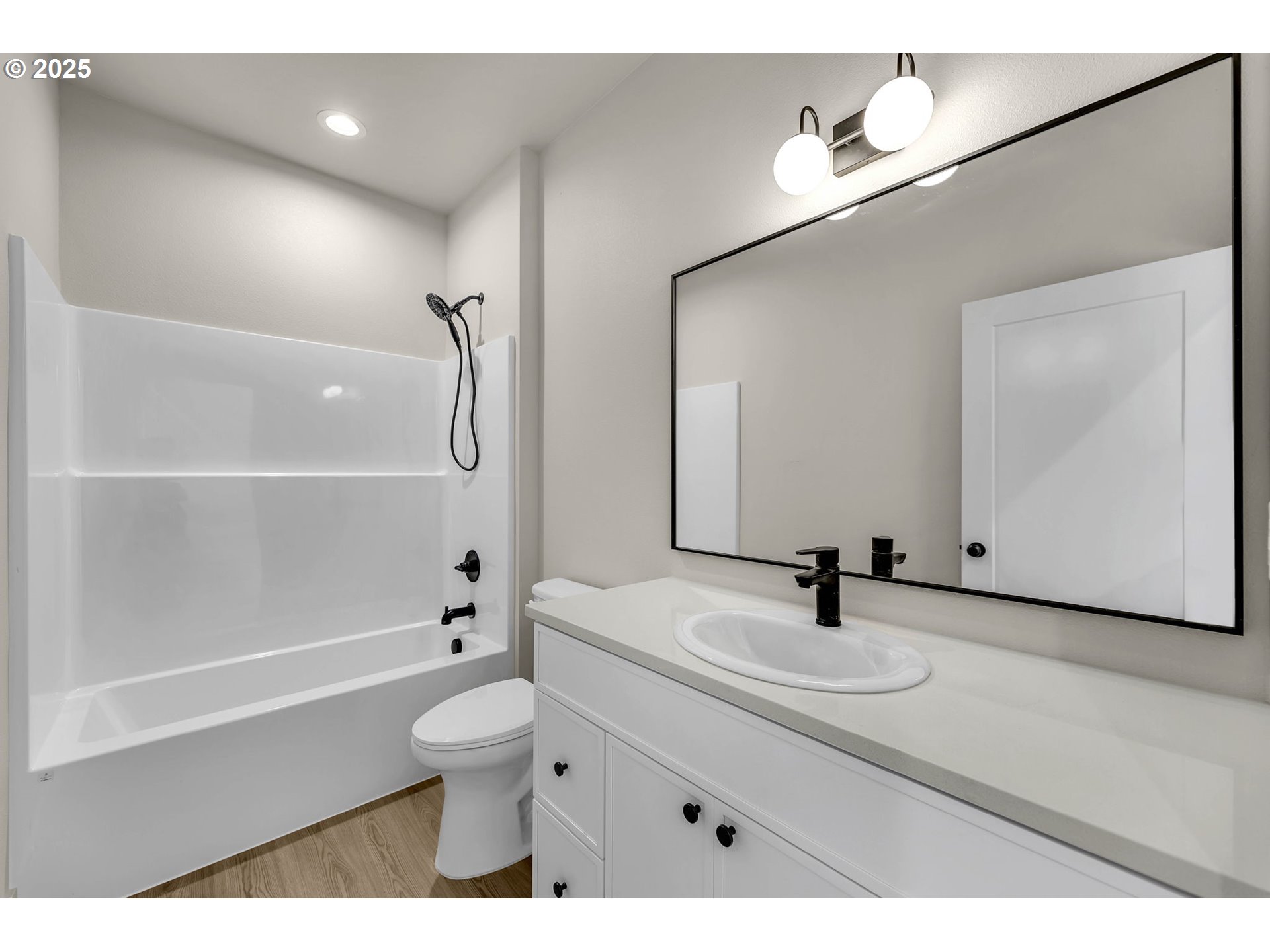 313 Cap Avenue Winlock, WA 98596 - Photo 29 of 44