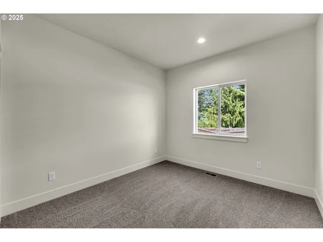 $435,000 | 313 Cap Avenue, Winlock, WA 98596