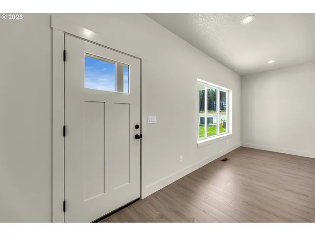 $435,000 | 313 Cap Avenue, Winlock, WA 98596