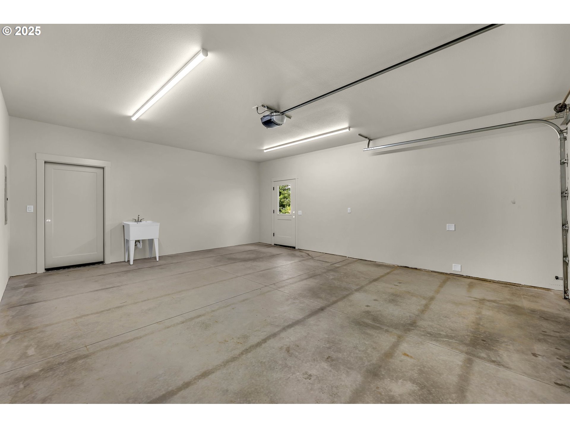 313 Cap Avenue Winlock, WA 98596 - Photo 33 of 44