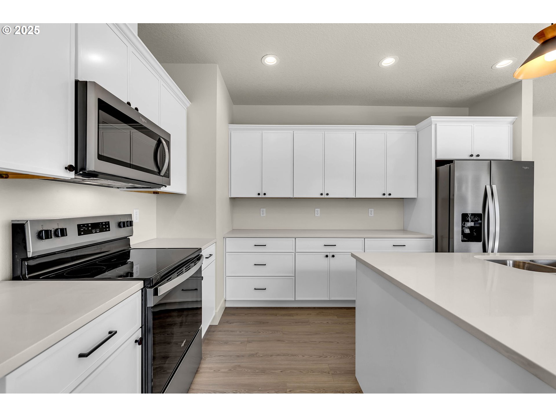 313 Cap Avenue Winlock, WA 98596 - Photo 8 of 44