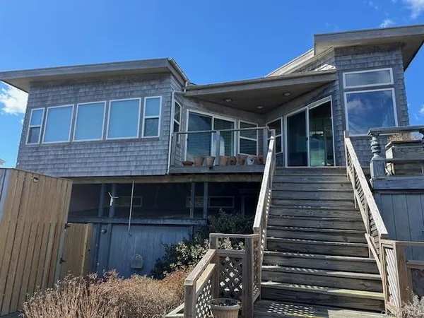 $1,400,000 | 154 Doctors Walk, Ocean Beach, NY 11782