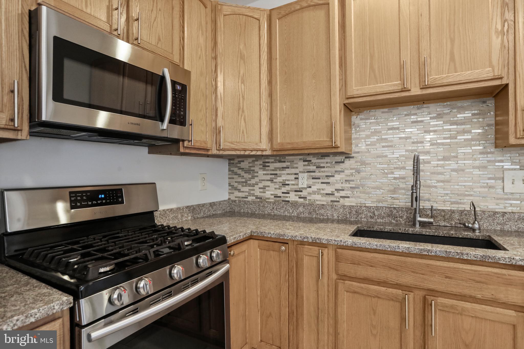 6140 Newport Terrace Frederick, MD 21701 - Photo 4 of 49