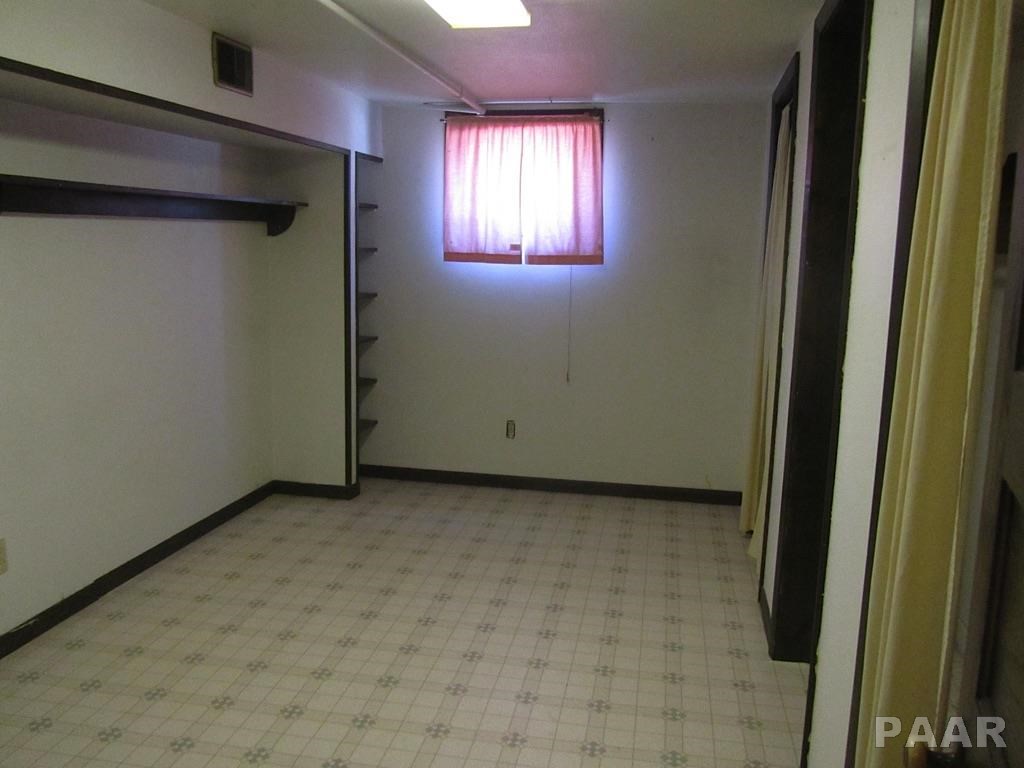 131 Pontiac Road Marquette Heights, IL 61554 - Photo 11 of 15 Gallery Image 11