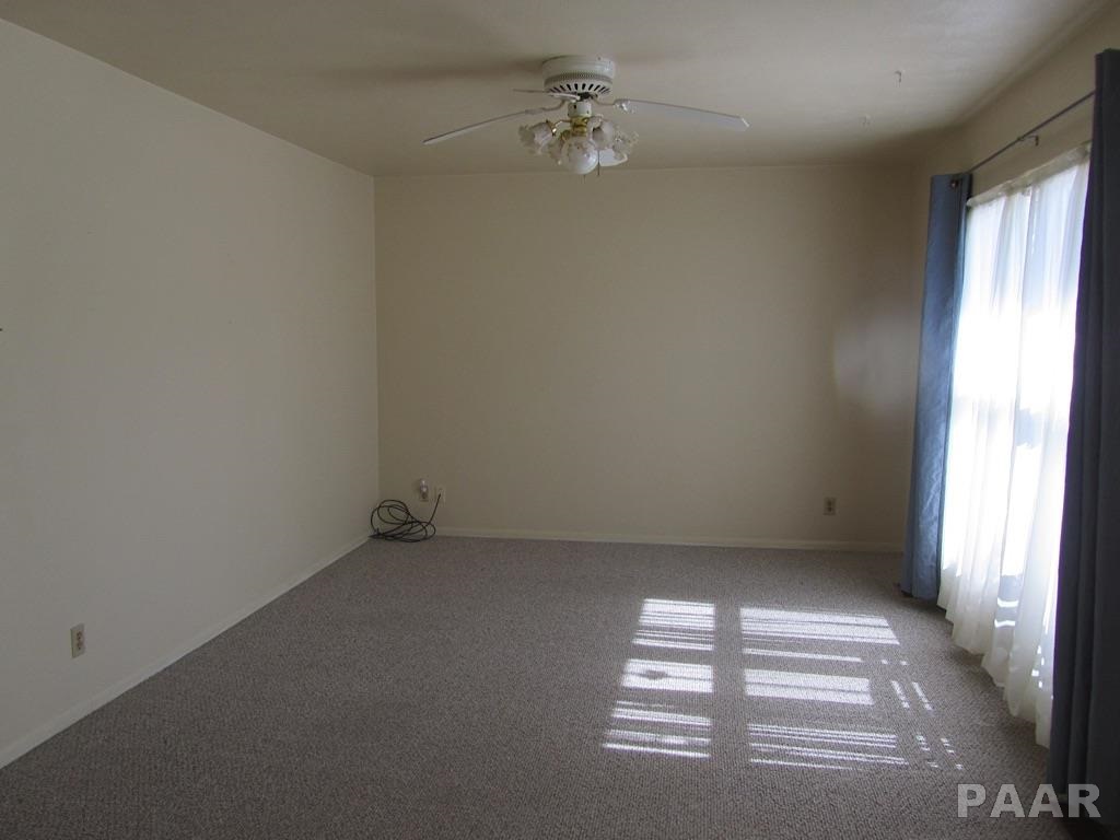 131 Pontiac Road Marquette Heights, IL 61554 - Photo 3 of 15 Gallery Image 3