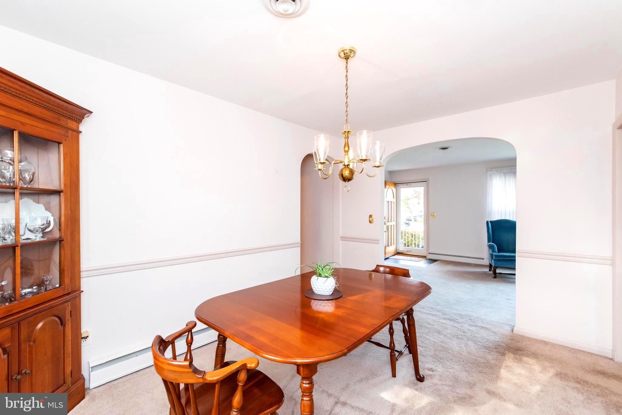 2405 Harwood Road Baltimore, MD 21234 - Photo 6 of 34 SEPARATE DINING ROOM