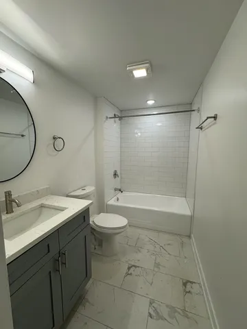 $1,400 | 4656 West 87th Street, Unit 3N, Chicago, IL 60652