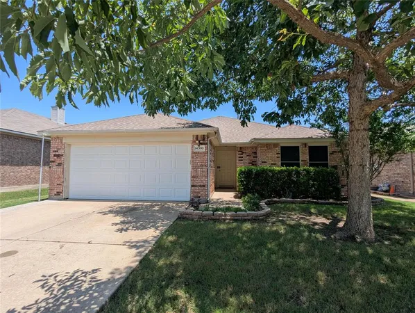 $270,000 | 14300 Polo Ranch Street, Haslet, TX 76052