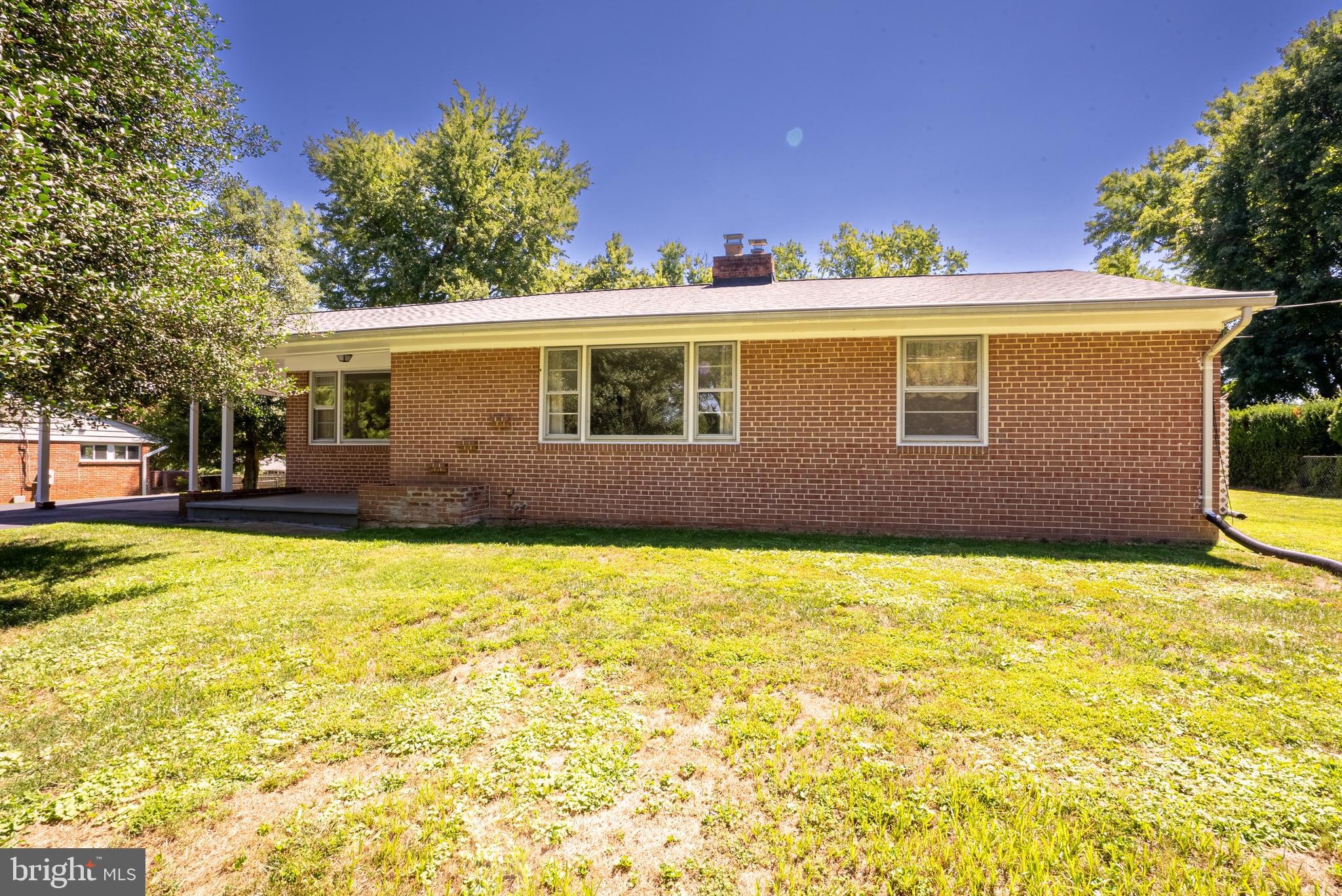10625 Gorman Road Laurel, MD 20723 - Photo 4 of 31 Gallery Image 4