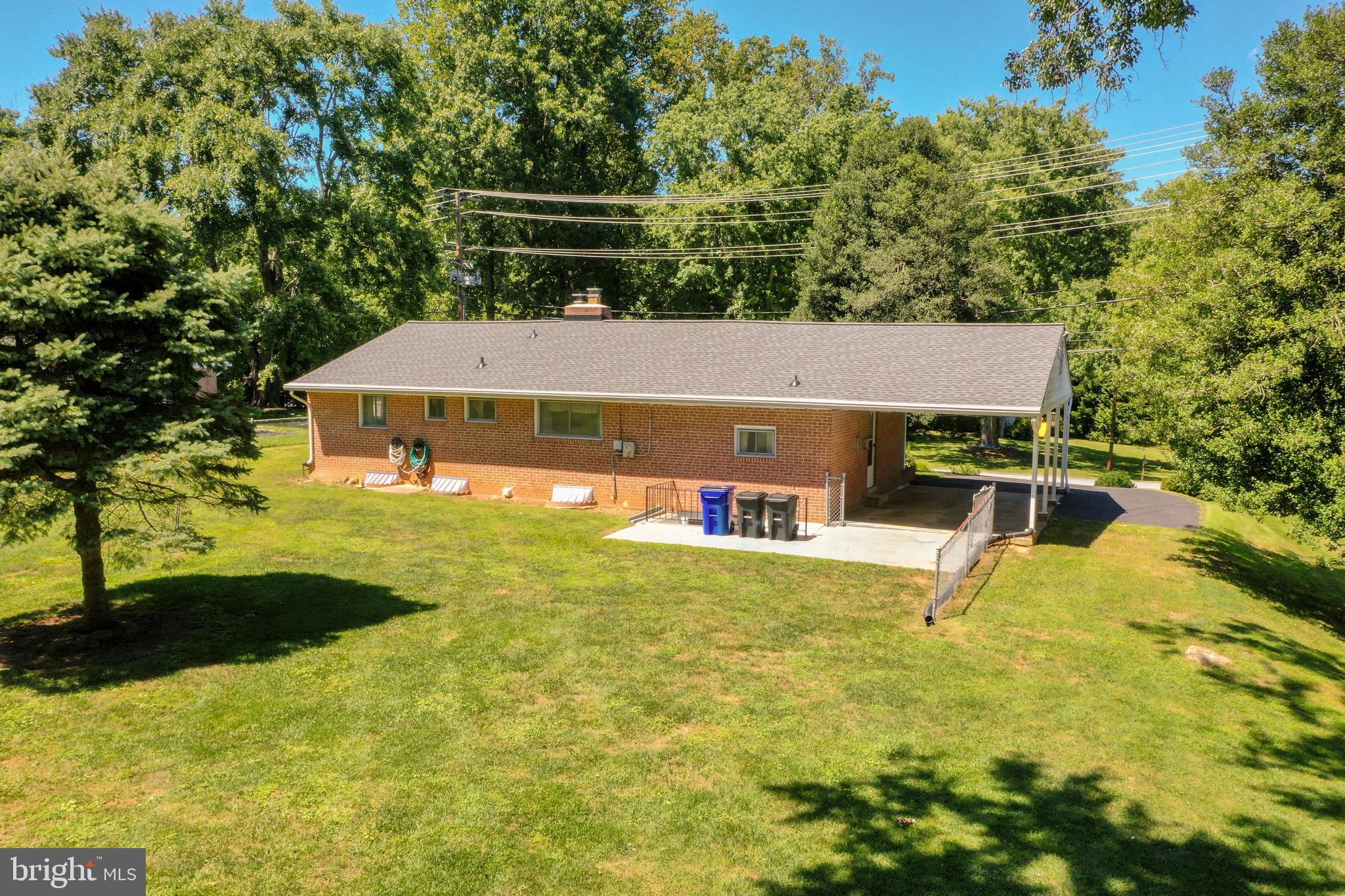 10625 Gorman Road Laurel, MD 20723 - Photo 5 of 31 Gallery Image 5