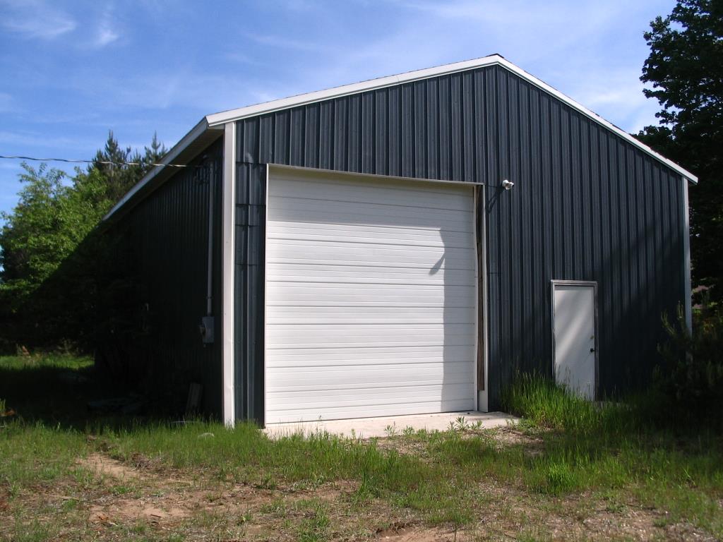 11146 Johnson Road Brethren, MI 49619 - Photo 29 of 60 1800705-28.JPG