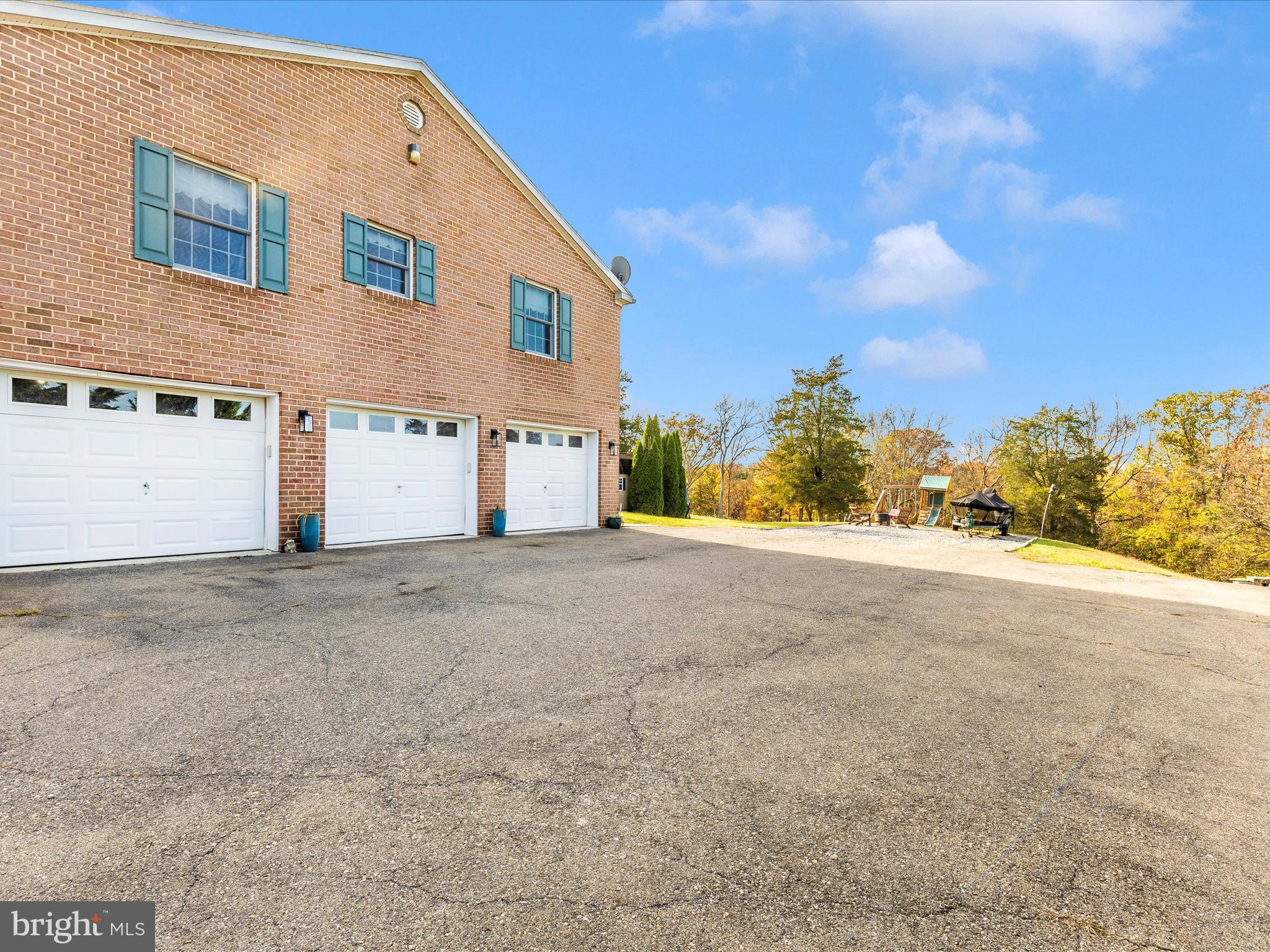 12074 Kemps Mill Road Williamsport, MD 21795 - Photo 47 of 76 Parking