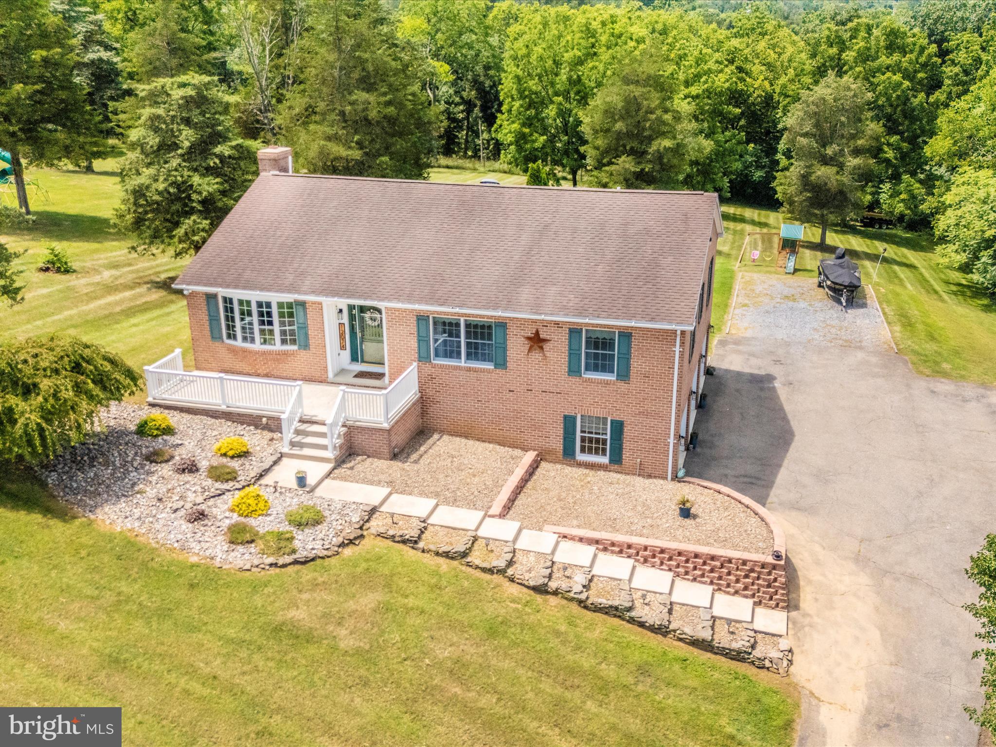12074 Kemps Mill Road Williamsport, MD 21795 - Photo 63 of 76 Aerial Front