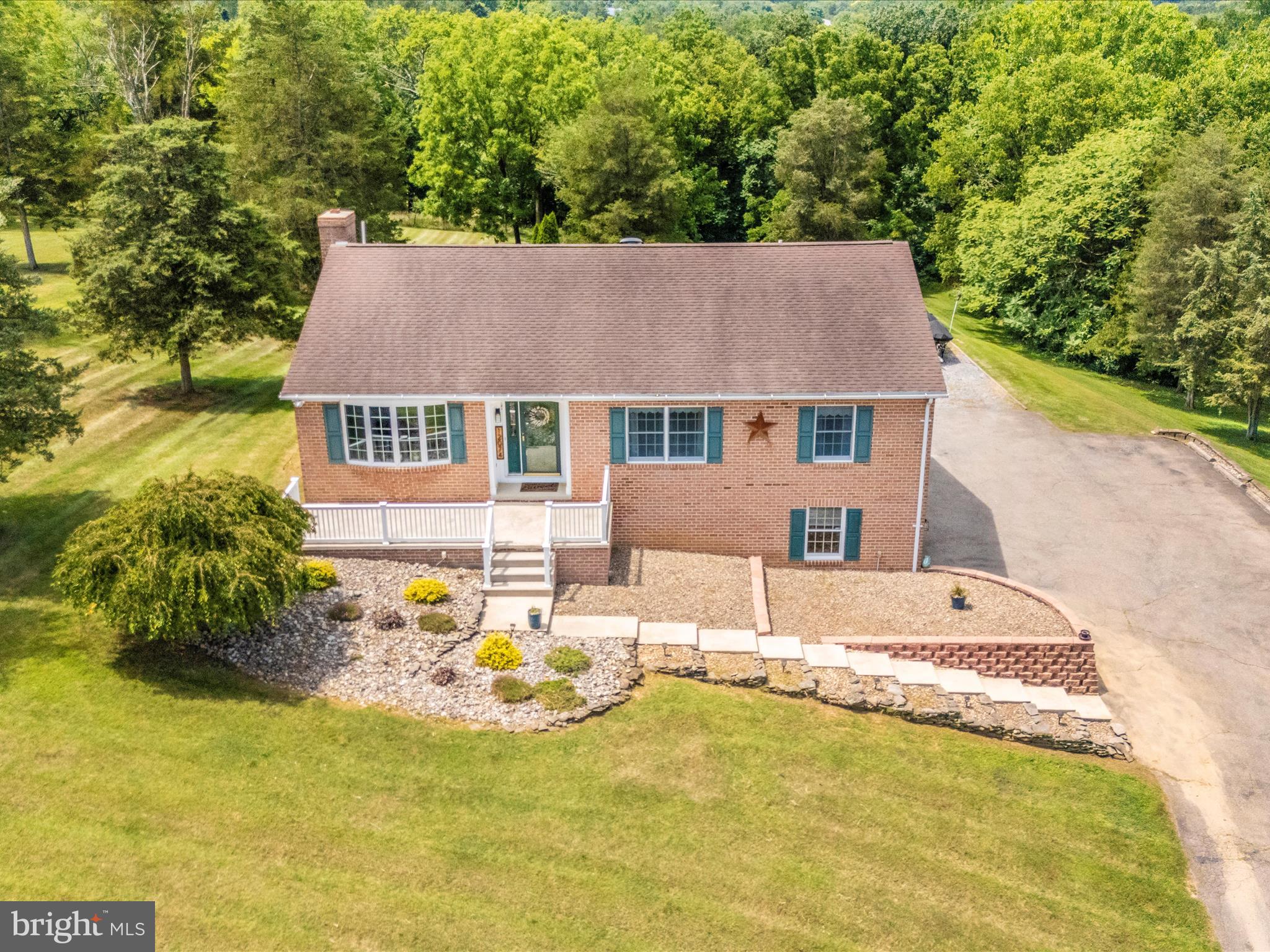 12074 Kemps Mill Road Williamsport, MD 21795 - Photo 64 of 76 Aerial Front