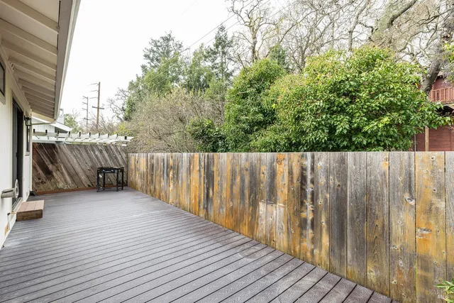 $665,000 | 843 Falcon Way, Healdsburg, CA 95448