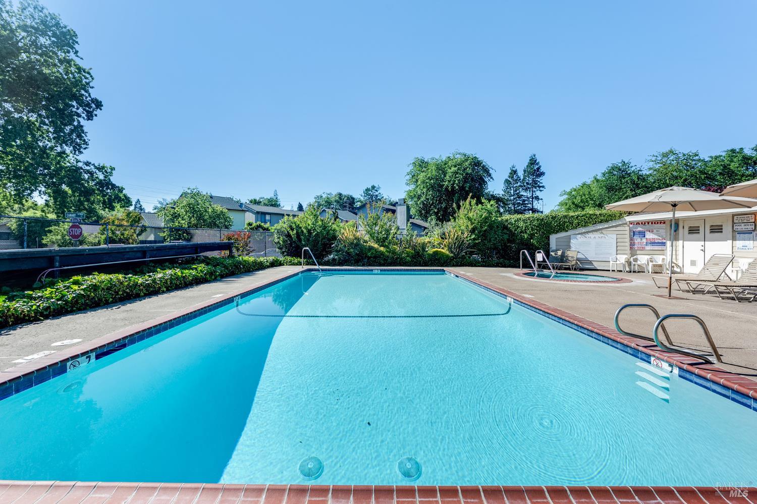 843 Falcon Way Healdsburg, CA 95448 - Photo 21 of 29 Community Pool/Spa- HOA monthly dues are just $130