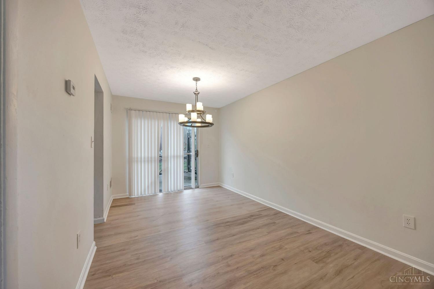 7752 Montgomery Road, Unit 8 Cincinnati, OH 45236 - Photo 31 of 35