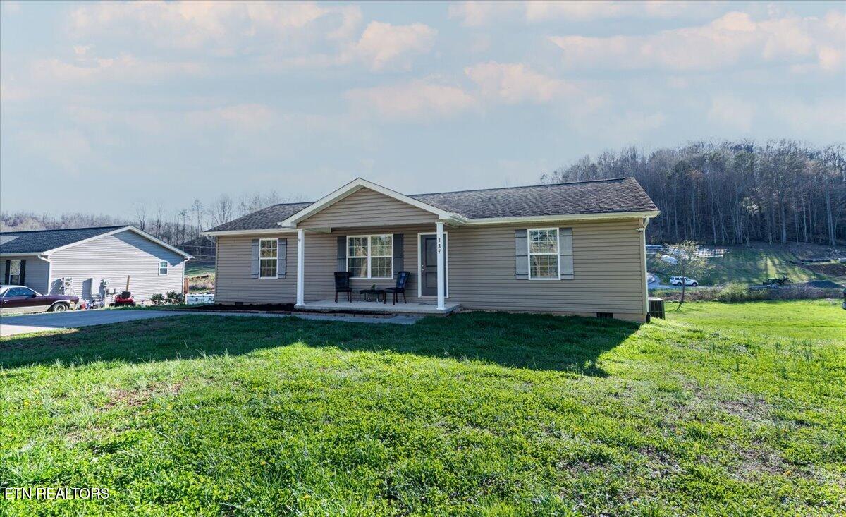 137 Raccoon Valley Road Maynardville, TN 37807 - Photo 4 of 48 37-DSC_8848-HDR-Edit
