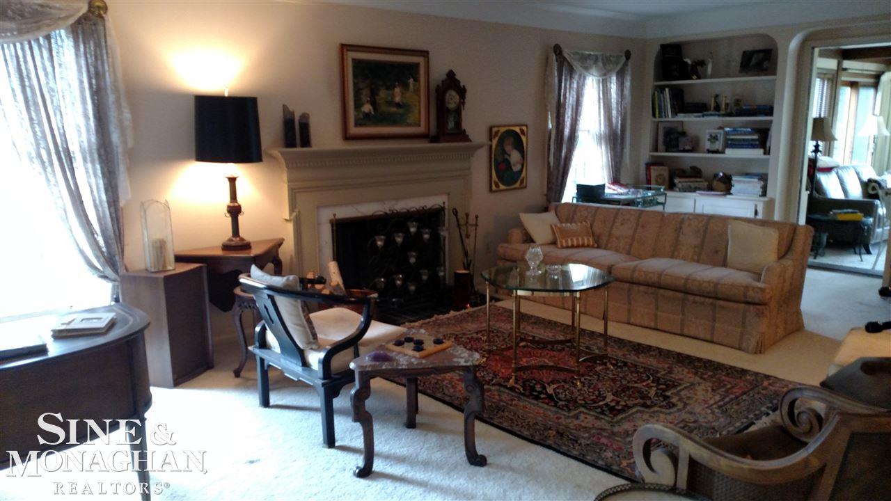 1025 Bishop Road Grosse Pointe Park, MI 48230 - Photo 10 of 22