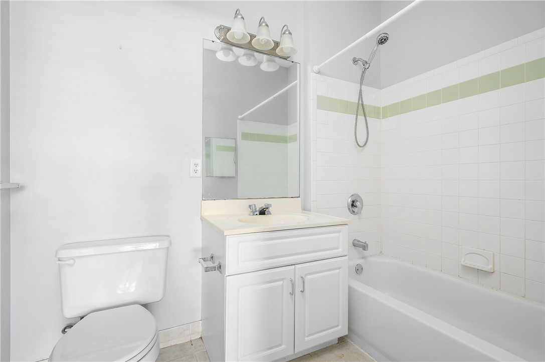 106 Mill Street, Unit 202 Woonsocket, RI 02895 - Photo 16 of 30 Gallery Image 16