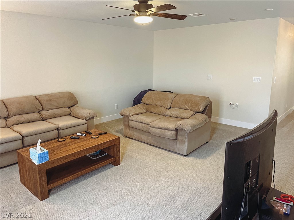 278 Pointe Ranier Avenue Henderson, NV 89012 - Photo 23 of 38