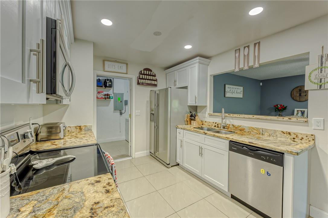 18443 Ruffian Way Boca Raton, FL 33496 - Photo 12 of 35 Photo 12