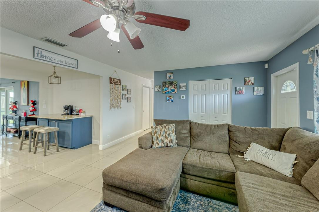 18443 Ruffian Way Boca Raton, FL 33496 - Photo 8 of 35 Photo 8