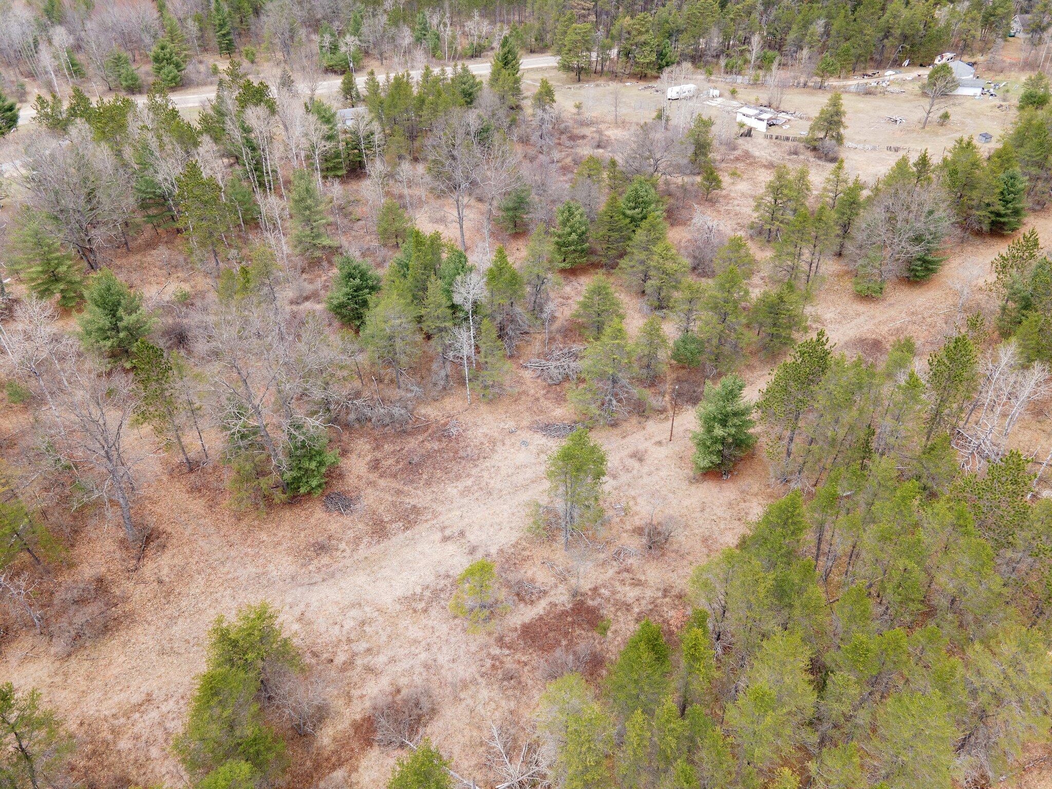 612 East Grayling Mi 49738 Grayling, MI 49738 - Photo 10 of 14 10-web-or-mls-DJI_0017