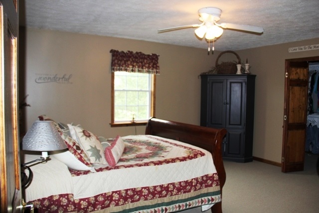 7910 Liberty Road Tell City, IN 47586 - Photo 7 of 30