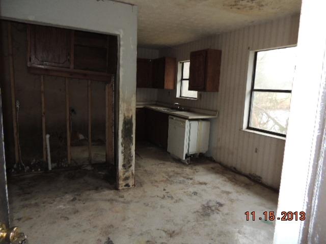 135 Coon Hunters Road Wartburg, TN 37887 - Photo 19 of 39 DSCN9875
