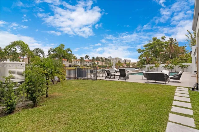 $4,480,000 | 1601 Diplomat Parkway, Hollywood, FL 33019