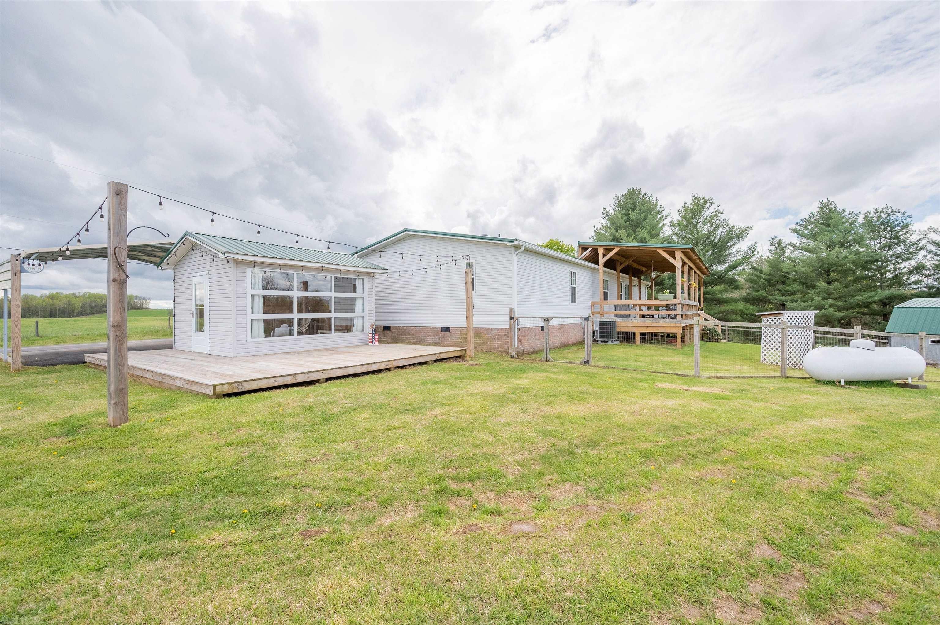 6983 Morgan Farm Road Radford, VA 24141 - Photo 51 of 84 Gallery Image 51