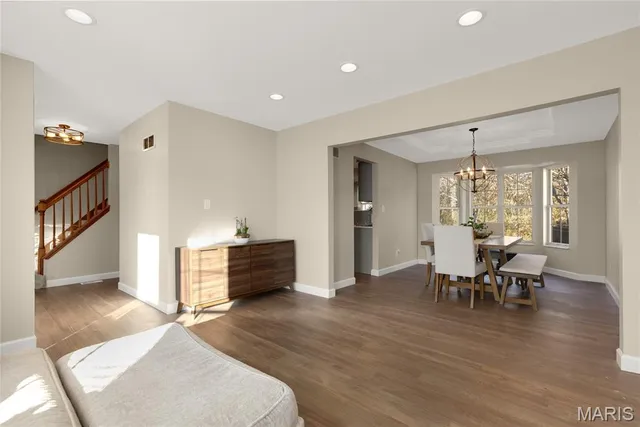 $399,900 | 2835 Belle Terre Court, St. Louis, MO 63129