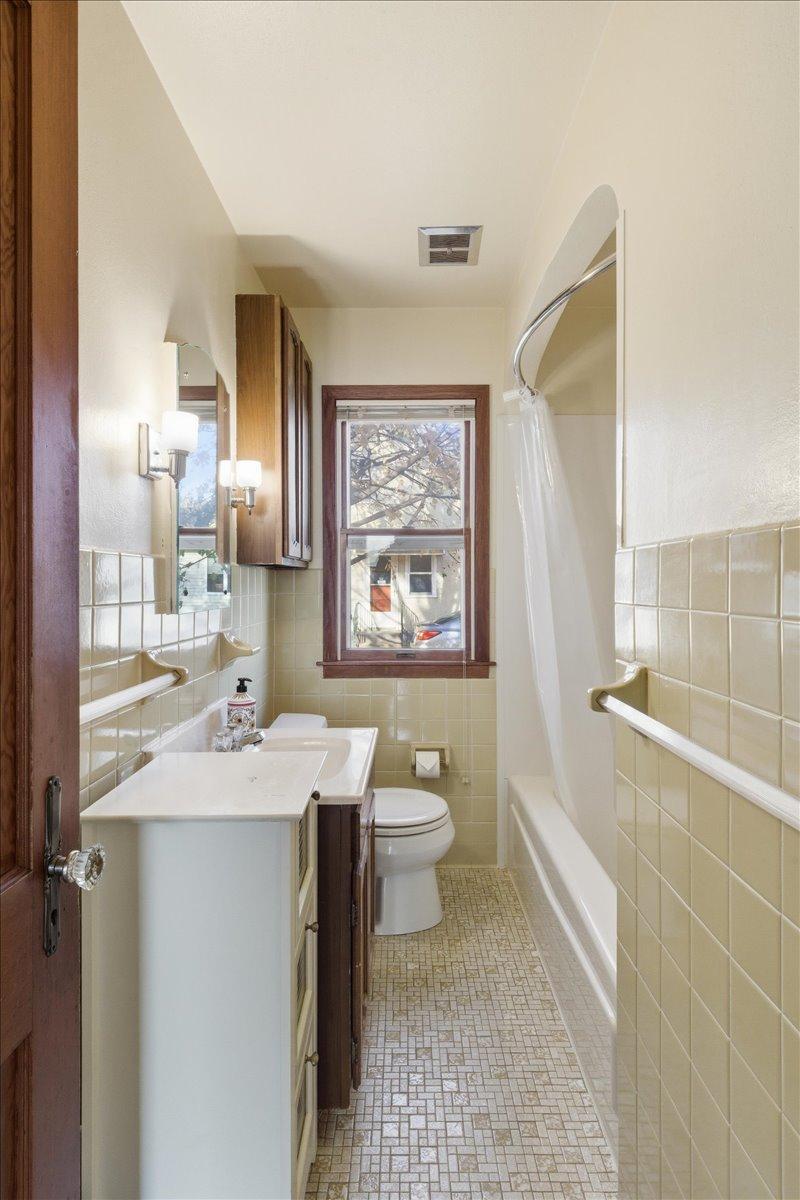 1808 Tatum Street Falcon Heights, MN 55113 - Photo 16 of 33