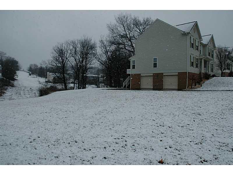 193 Lori Road Gibsonia, PA 15044 - Photo 25 of 25 Exterior Back.
