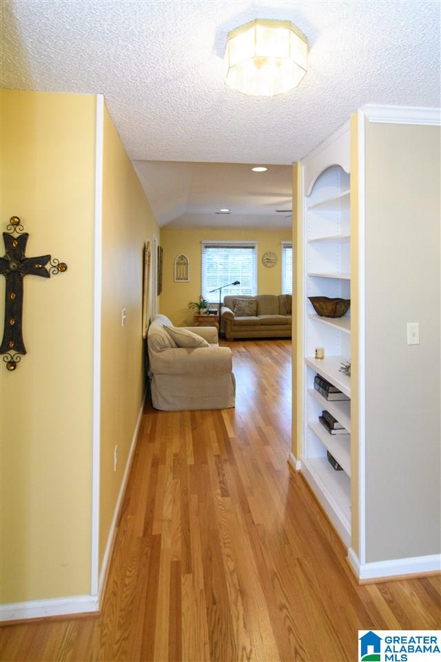 865 Springmeadow Drive Gardendale, AL 35071 - Photo 8 of 47