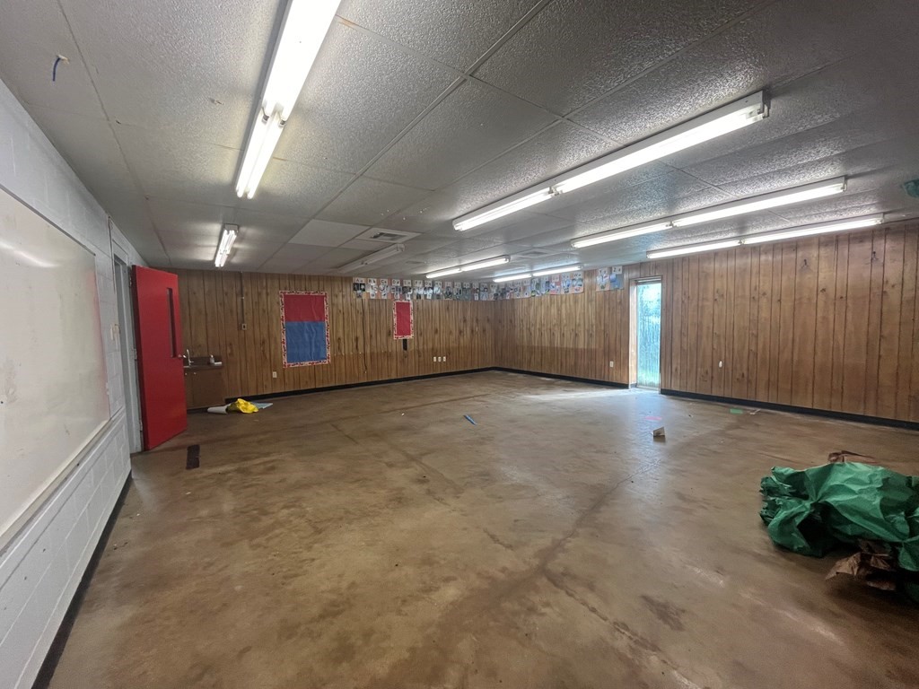 215 Buchanan Street Broaddus, TX 75929 - Photo 21 of 30 a view of an empty room