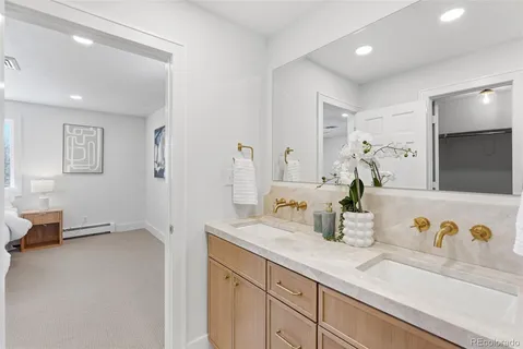 $1,275,000 | 4043 South Olive Street, Denver, CO 80237