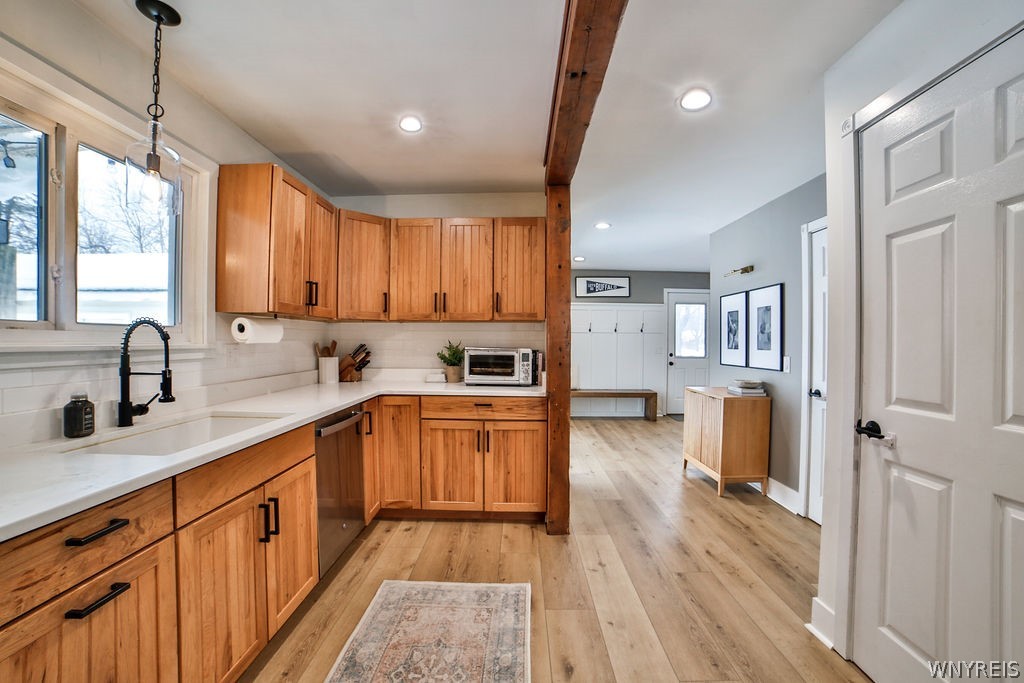 5128 Armor Duells Road Orchard Park, NY 14127 - Photo 17 of 45 Kitchen