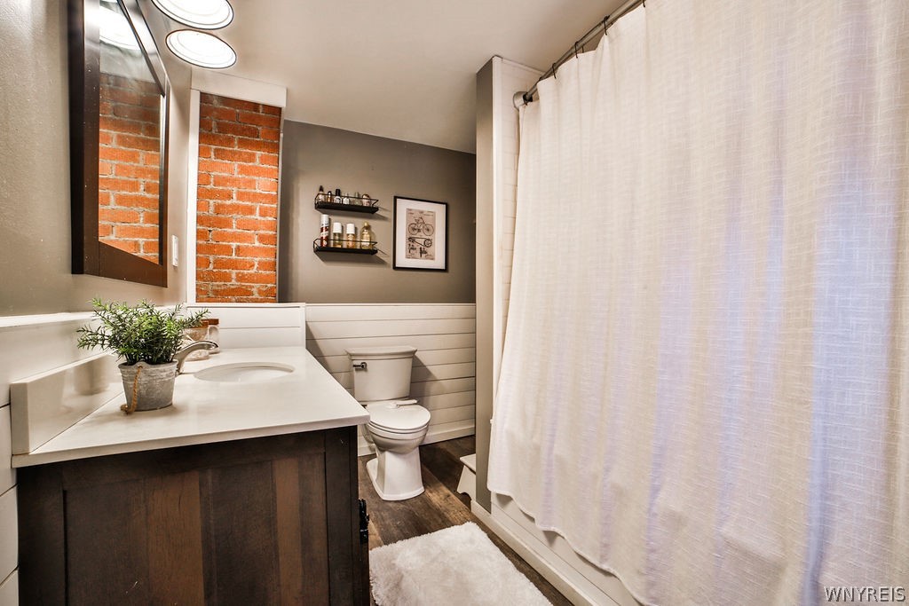 5128 Armor Duells Road Orchard Park, NY 14127 - Photo 24 of 45 Full updated bath