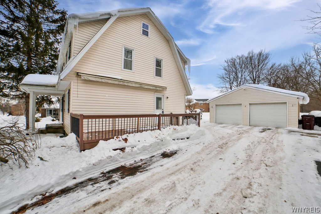 5128 Armor Duells Road Orchard Park, NY 14127 - Photo 33 of 45 Side view