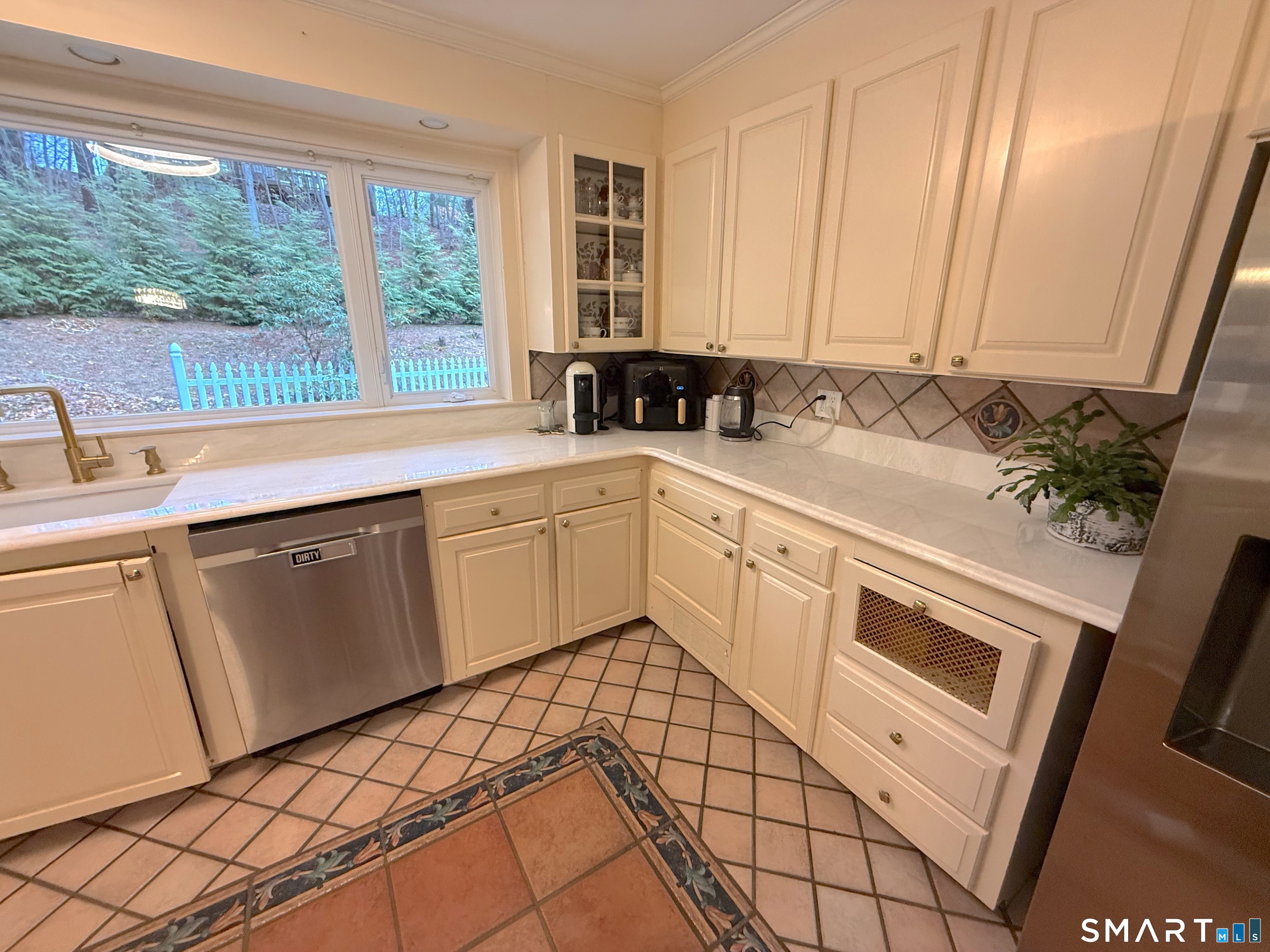 1340 Manchester Road Glastonbury, CT 06033 - Photo 18 of 18