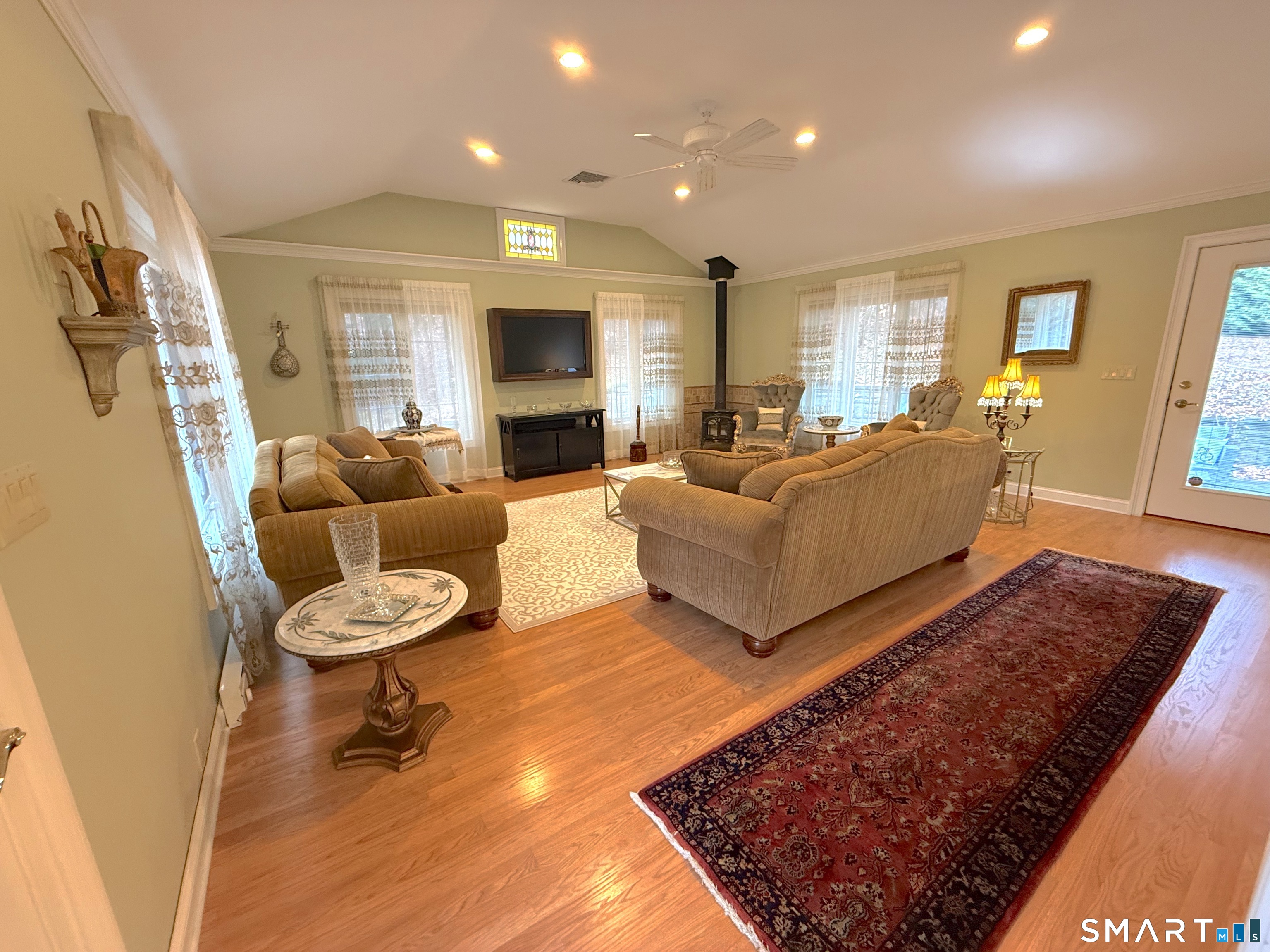 1340 Manchester Road Glastonbury, CT 06033 - Photo 8 of 18