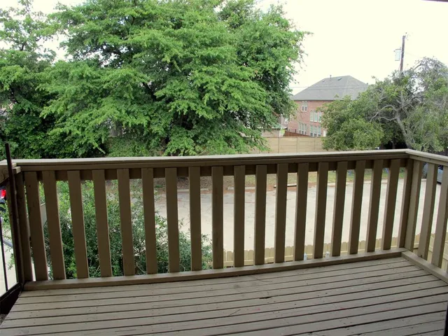 $1,632 | 208 Wilshire Drive, Unit B, Euless, TX 76040