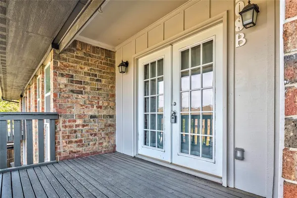 a view of front door of house