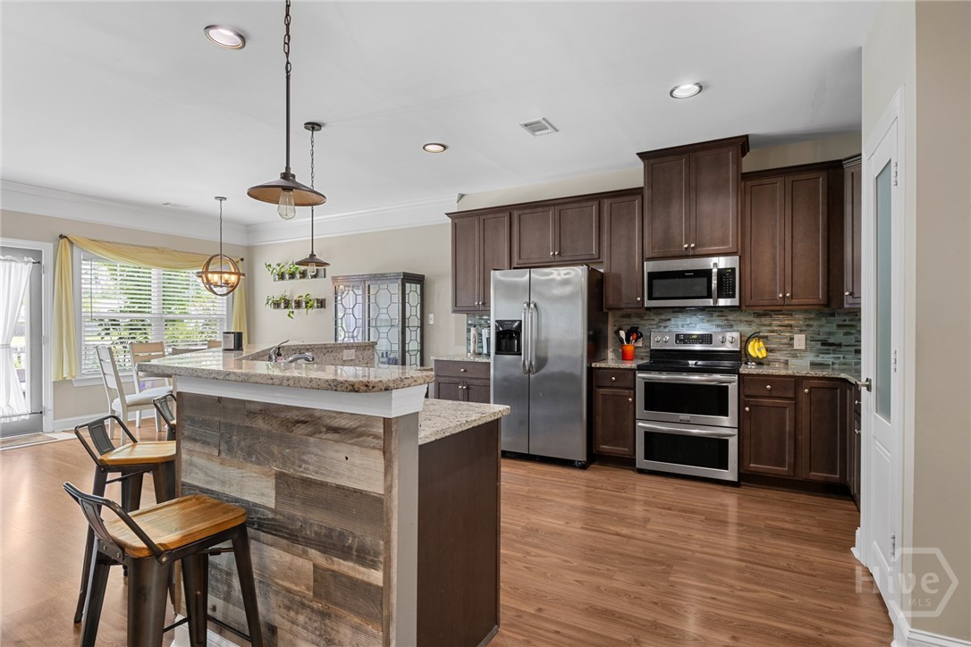 114 Grimsby Road Savannah, GA 31407 - Photo 8 of 50 Gallery Image 8