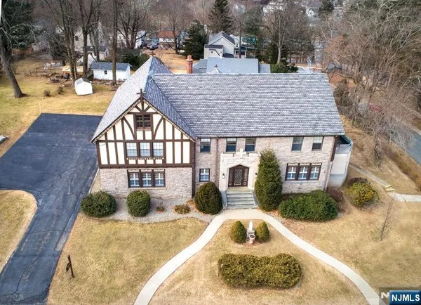 $850,000 | 71 Bartholdi Avenue, Butler, NJ 07405